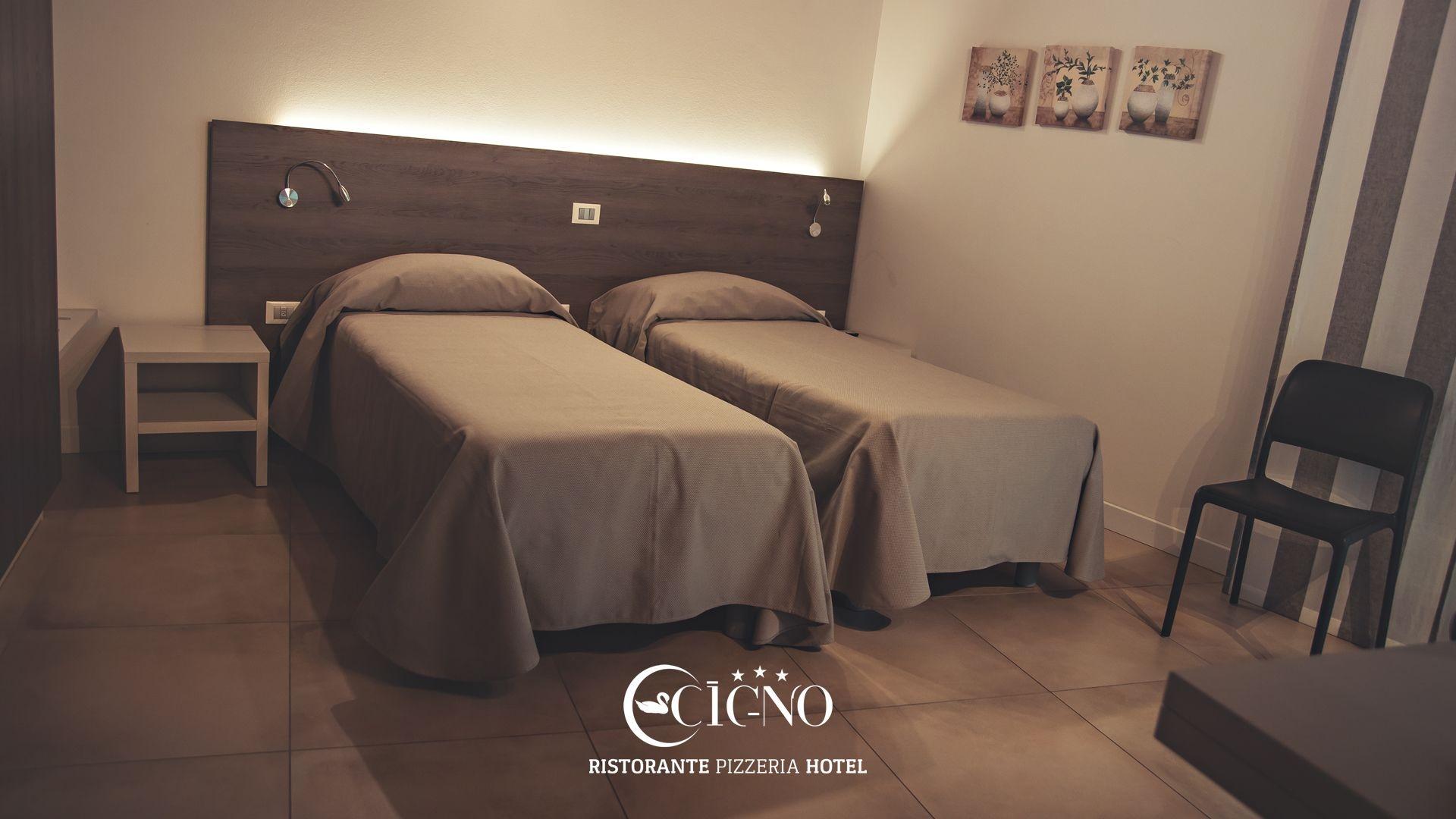 Hotel Ristorante Cigno - Camere And Aparthotel Latisana Dış mekan fotoğraf