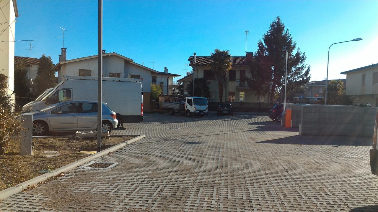 Hotel Ristorante Cigno - Camere And Aparthotel Latisana Dış mekan fotoğraf