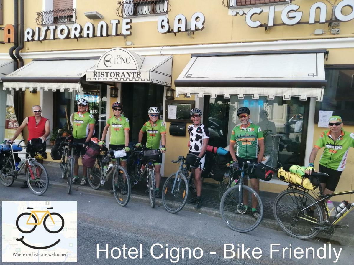 Hotel Ristorante Cigno - Camere And Aparthotel Latisana Dış mekan fotoğraf